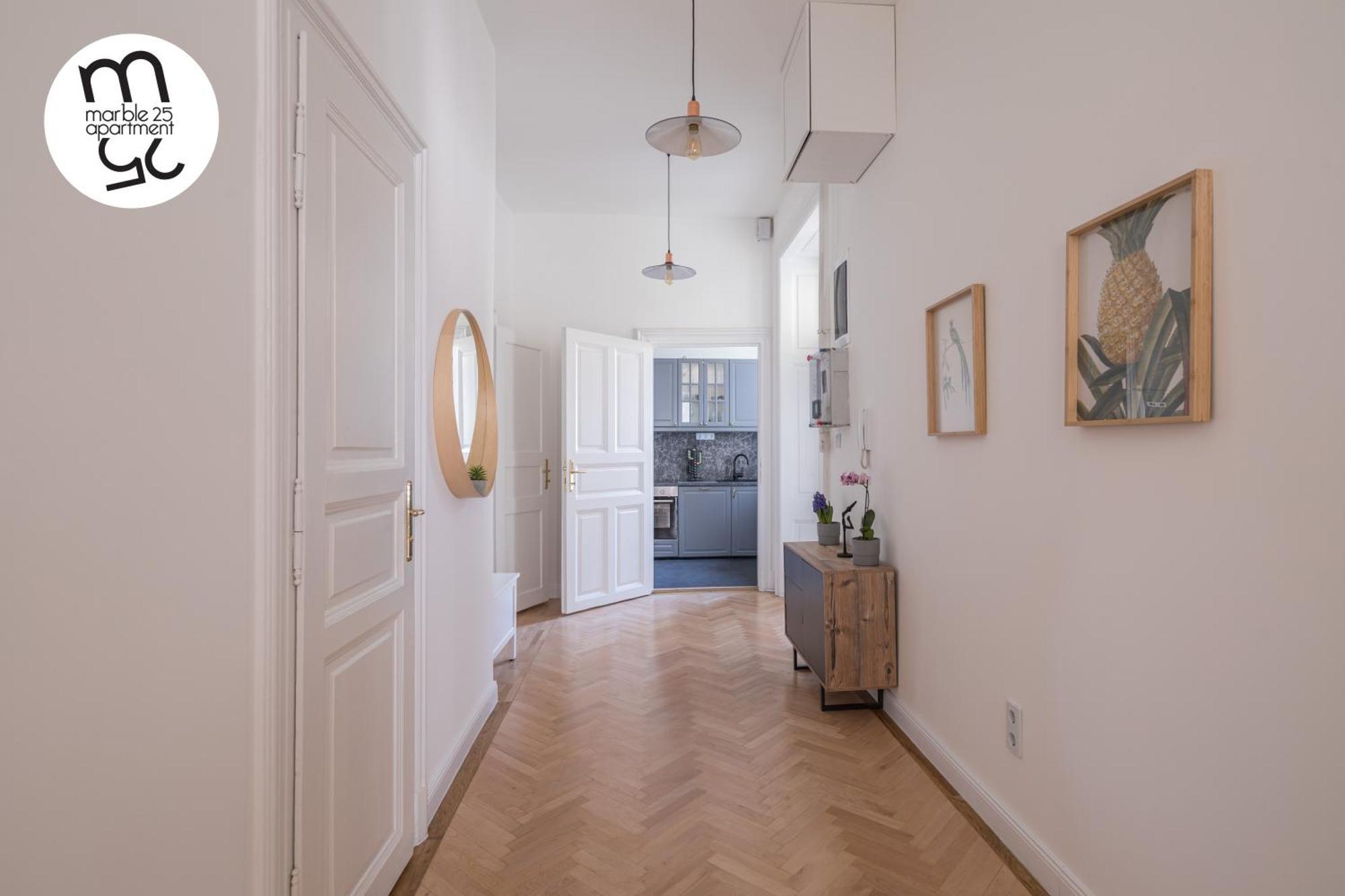 Marble 25 Apartment