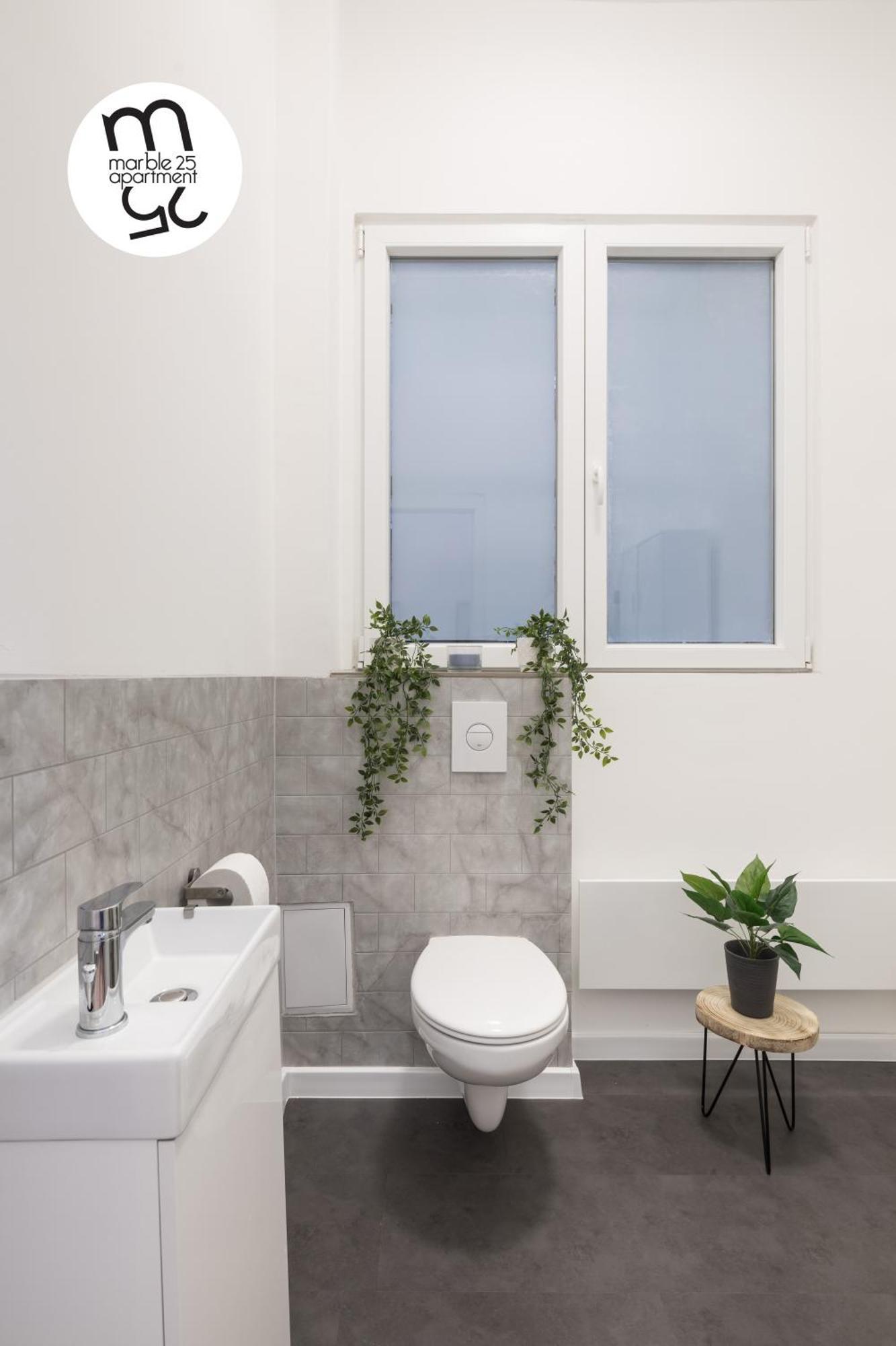 Marble 25 Apartment *