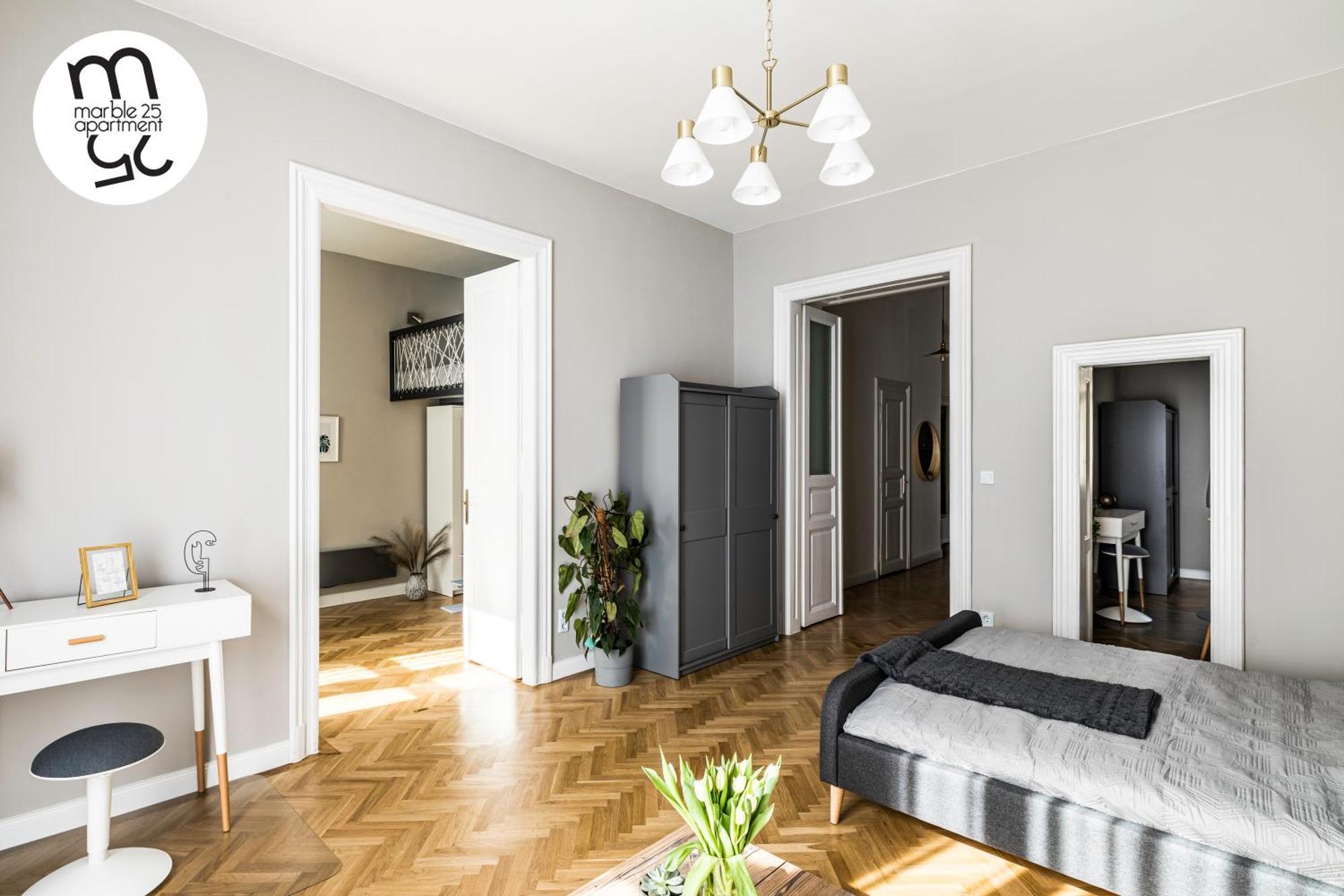 Apartment Marble 25